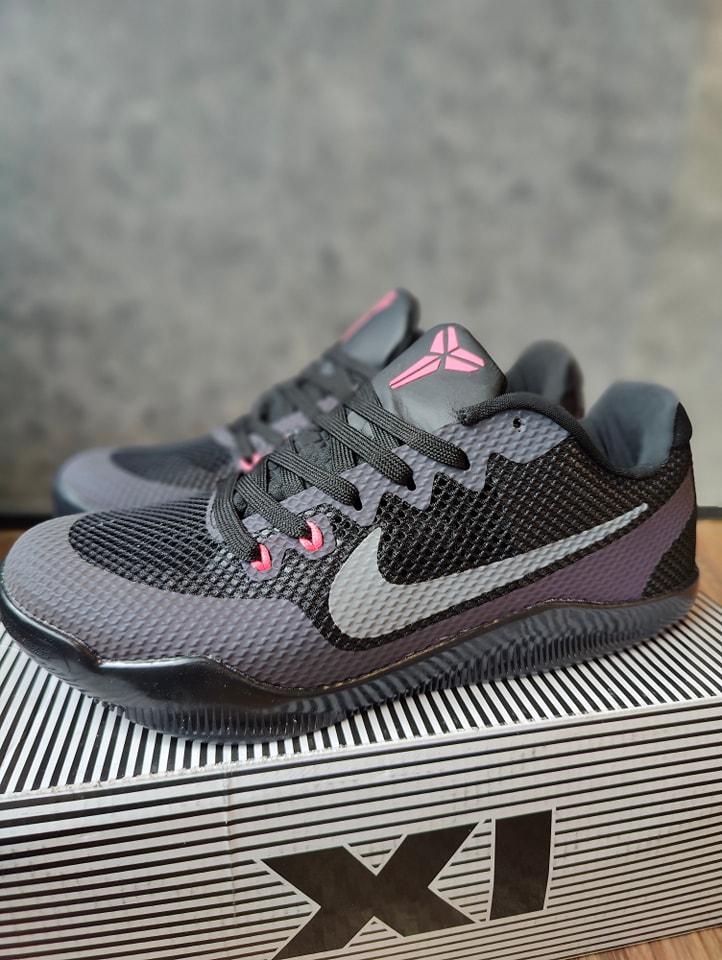 Kobe 11