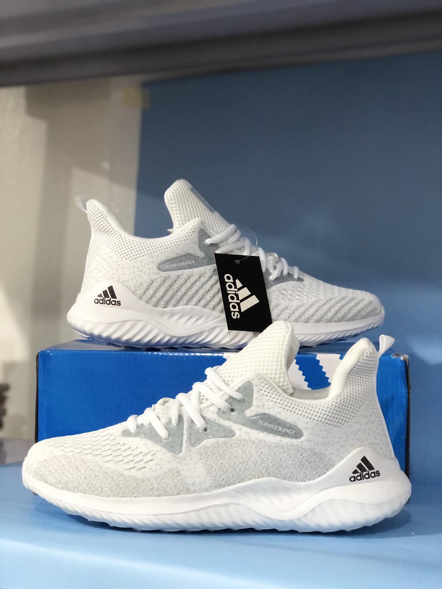 Adidas 